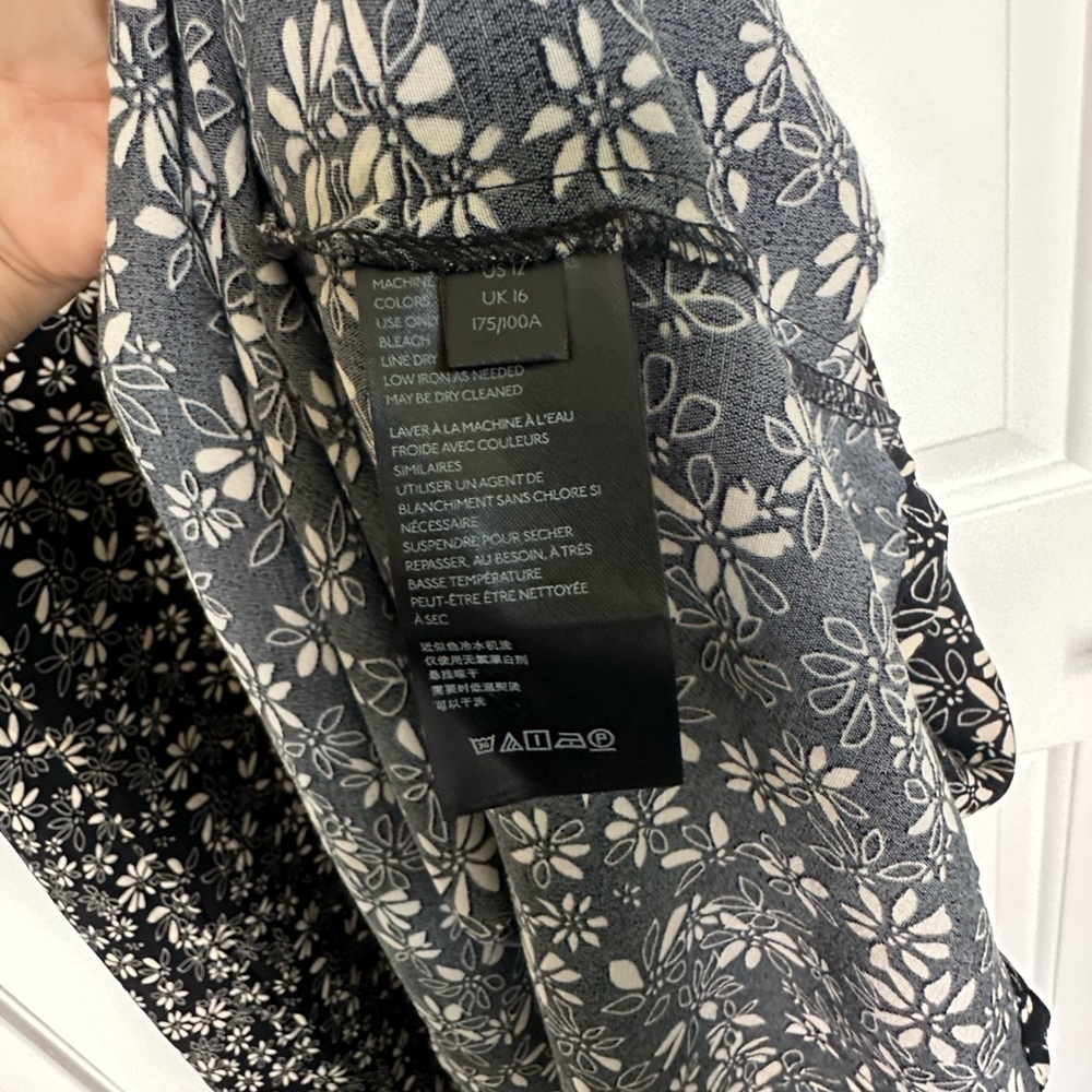 Free People Jessie Black Floral Print Puff Sleeve Midi Dress. Size 12 - Picture 6 of 11